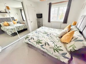 Longbank Court Rossmore